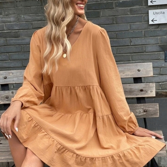Vici Dresses & Skirts - Vici Smock Latern Babydoll Long Sleeve Bohemian Dress
